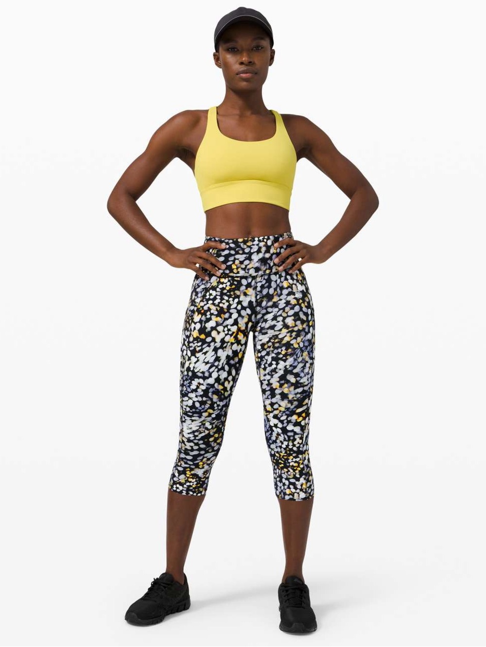 Lululemon Fast and Free Crop II 19” Metropolis Glow Multi Nulux Size 2